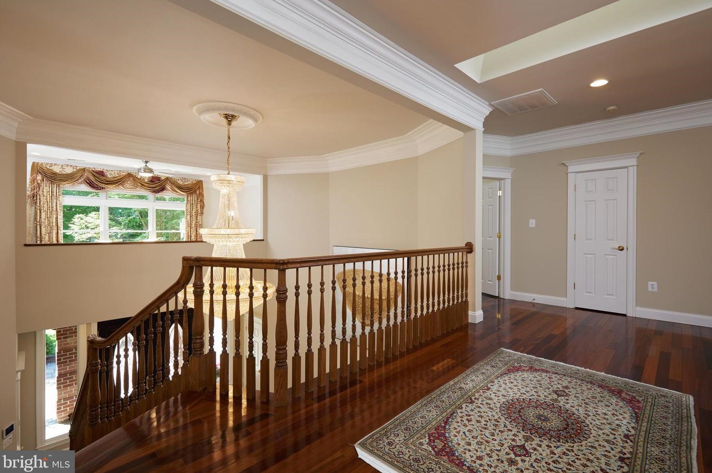 8505 Carlynn Dr, Bethesda MD 20817-4310 exterior