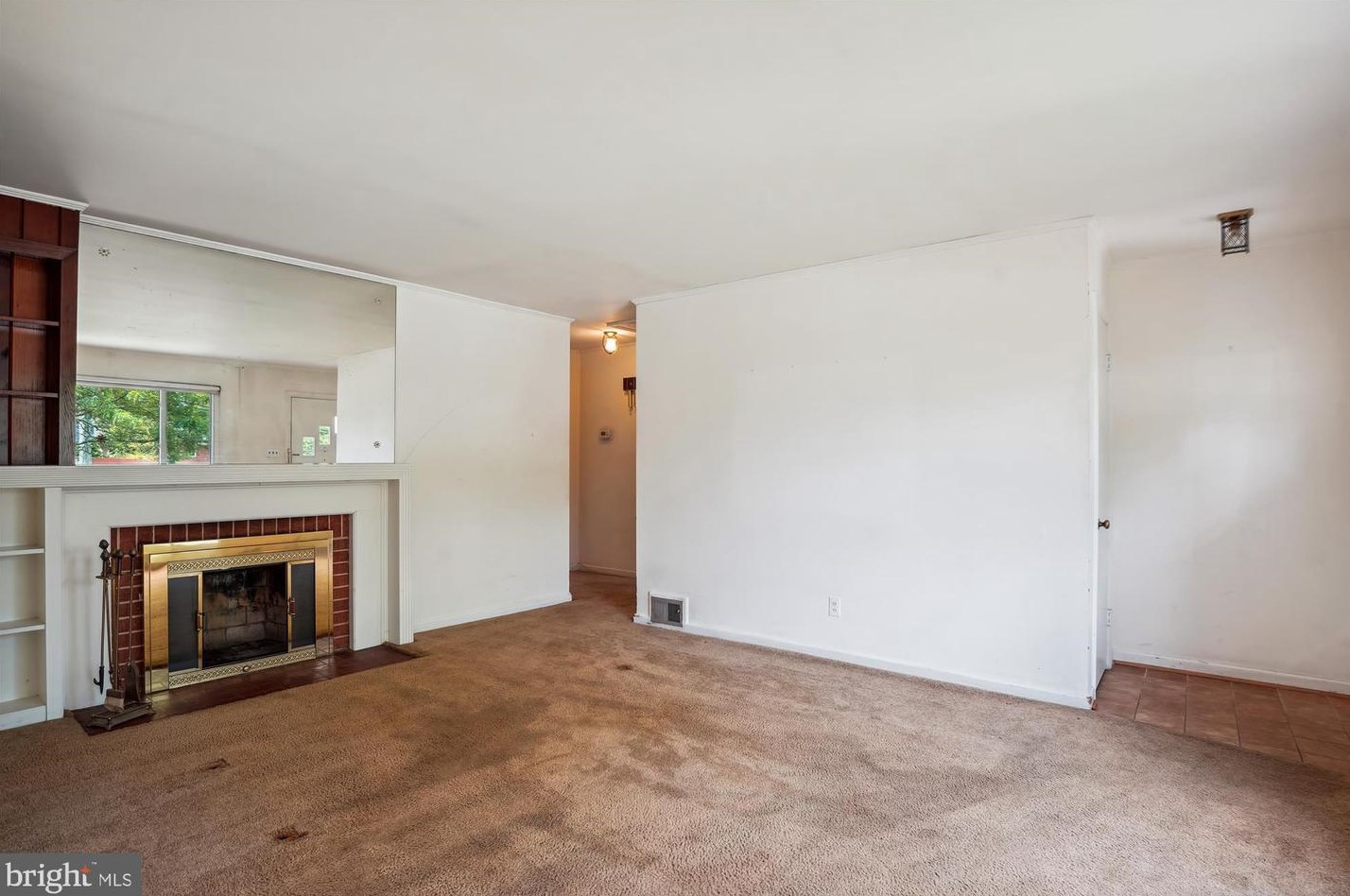 7902 Glenside Dr, Silver Spring MD 20912-7327 exterior