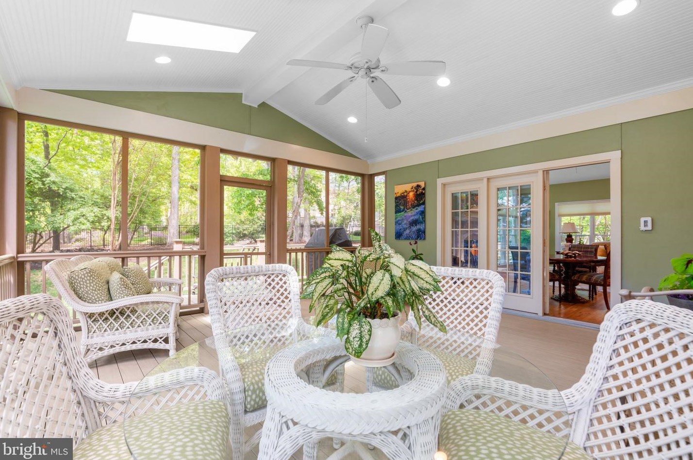 13200 Jasmine Hill Ter, Rockville MD 20850-3665 exterior