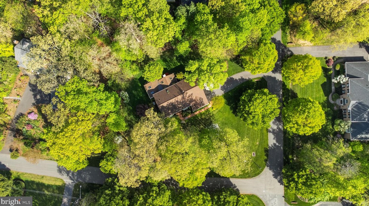 13200 Jasmine Hill Ter, Rockville MD 20850-3665 exterior