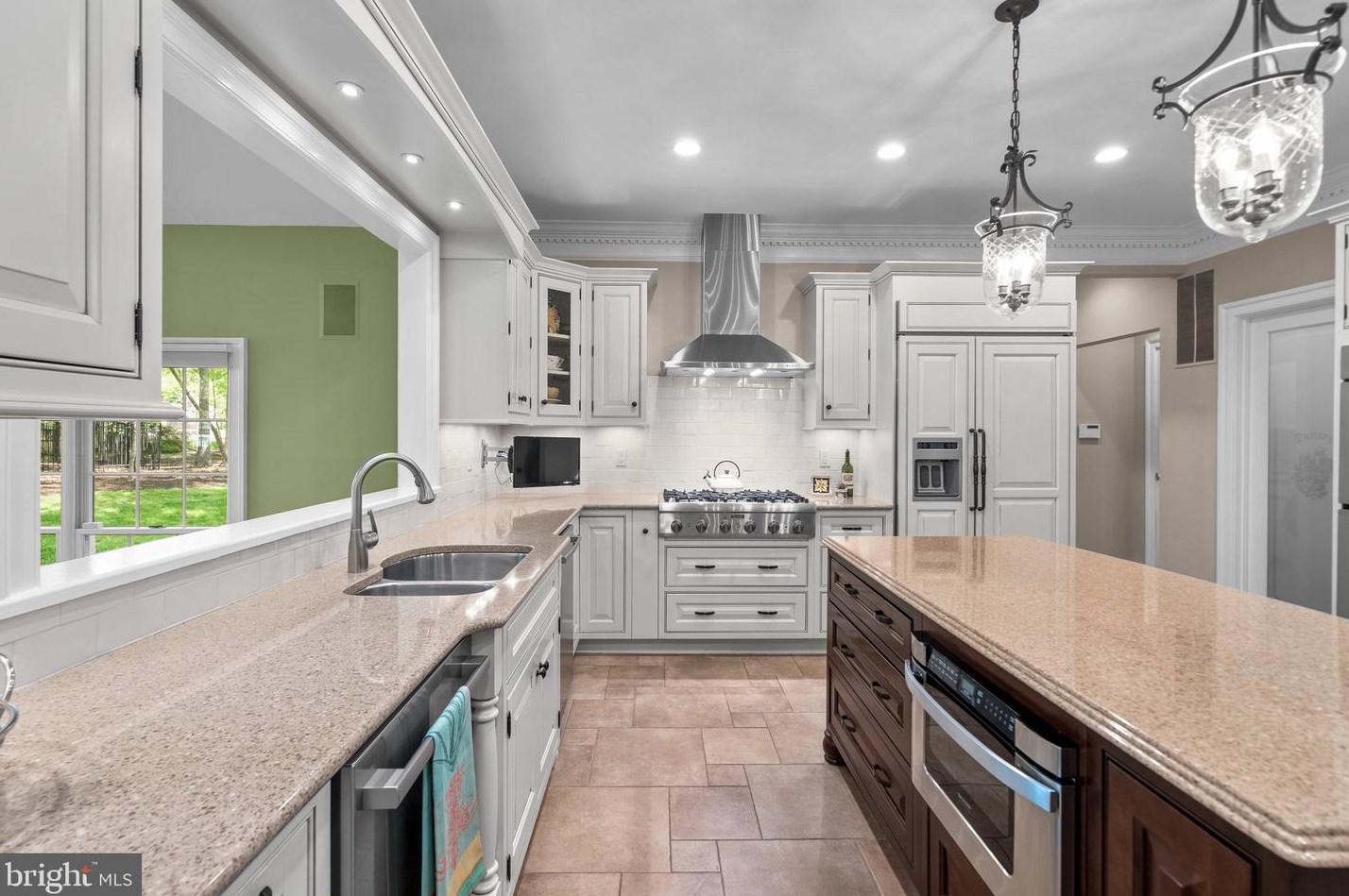 13200 Jasmine Hill Ter, Rockville MD 20850-3665 exterior