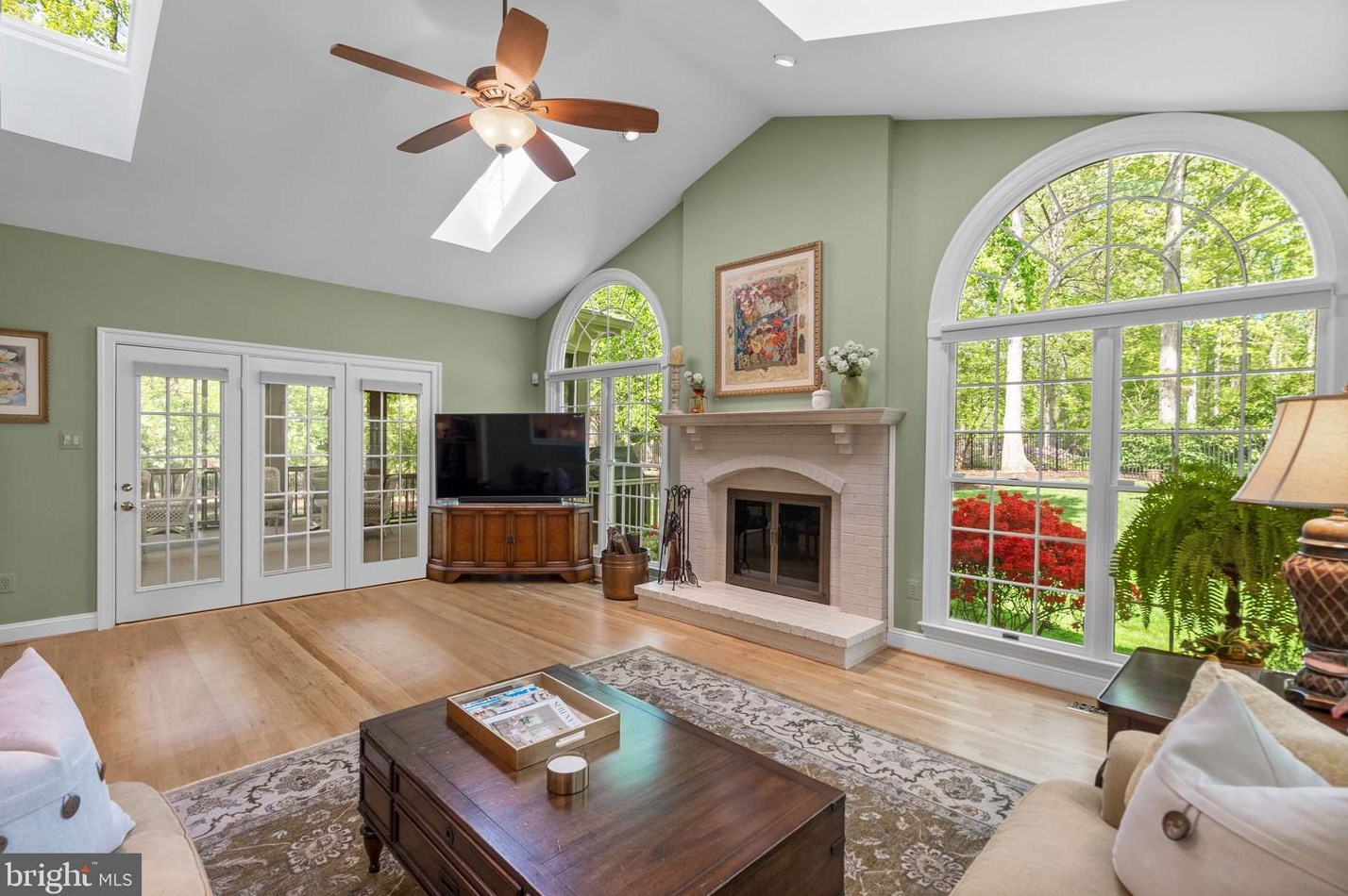 13200 Jasmine Hill Ter, Rockville MD 20850-3665 exterior