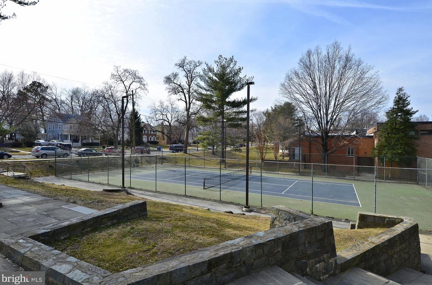 1408 Highland Dr, Silver Spring MD 20910-1524 exterior