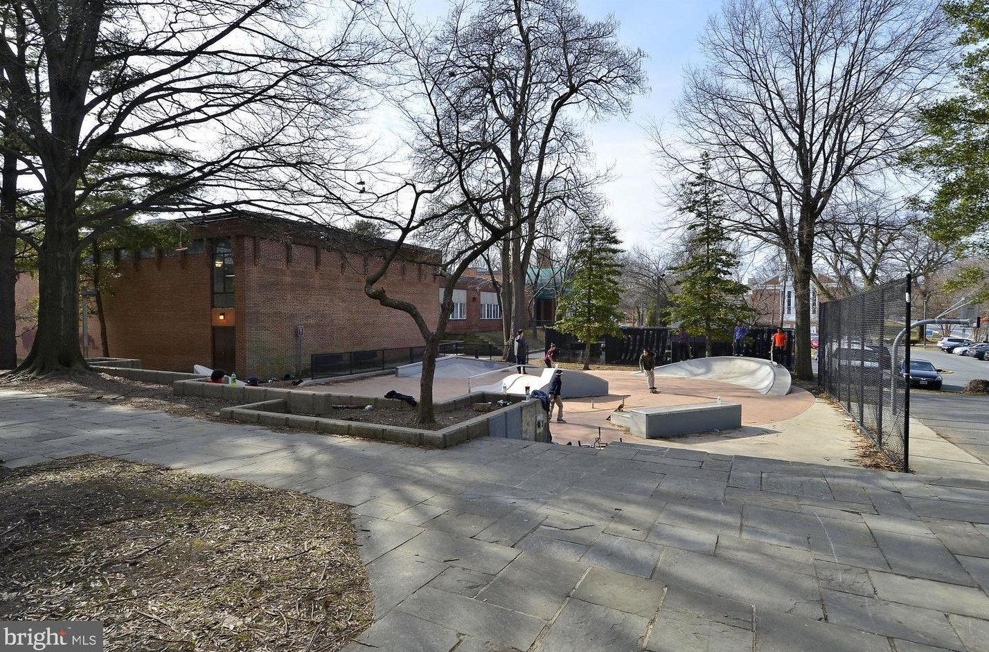 1408 Highland Dr, Silver Spring MD 20910-1524 exterior