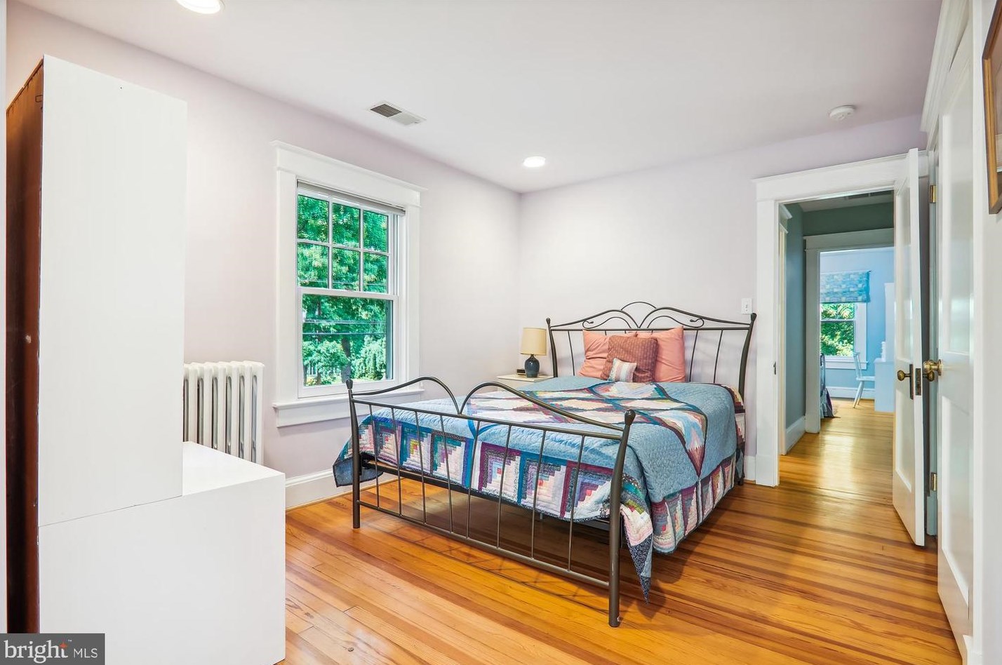 1408 Highland Dr, Silver Spring MD 20910-1524 exterior