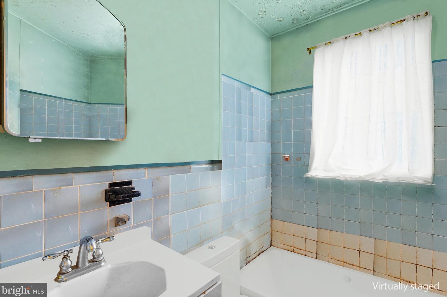 8518 11th Ave, Silver Spring MD 20903-3204 exterior