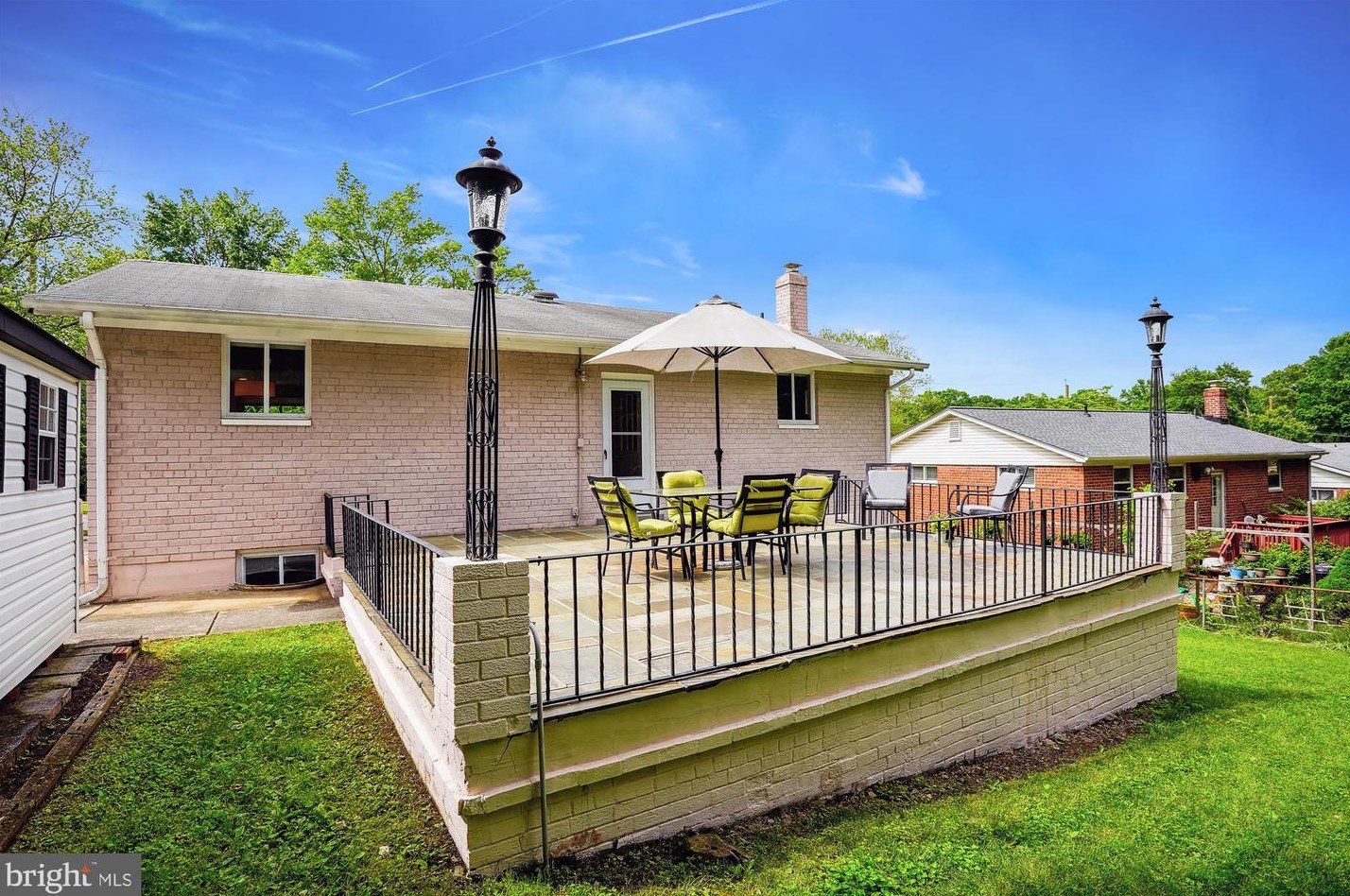 11012 Lombardy Rd, Silver Spring MD 20901-1637 exterior