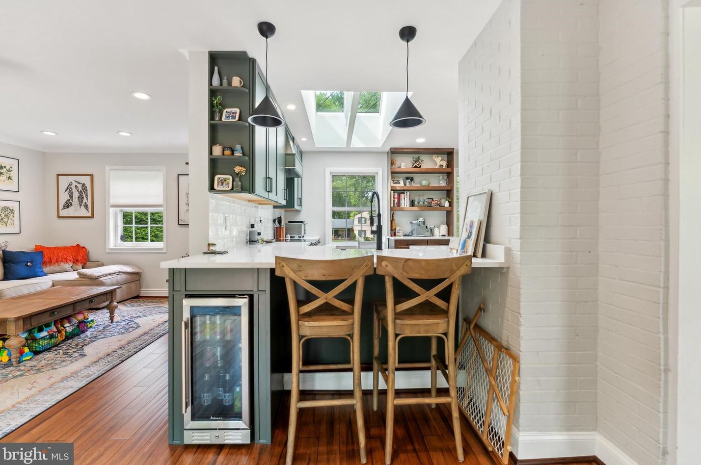 13320 Wye Oak Dr, Gaithersburg MD  20878-3537 exterior