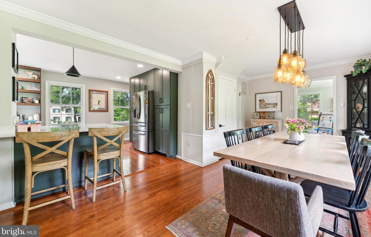 13320 Wye Oak Dr, Gaithersburg MD  20878-3537 exterior