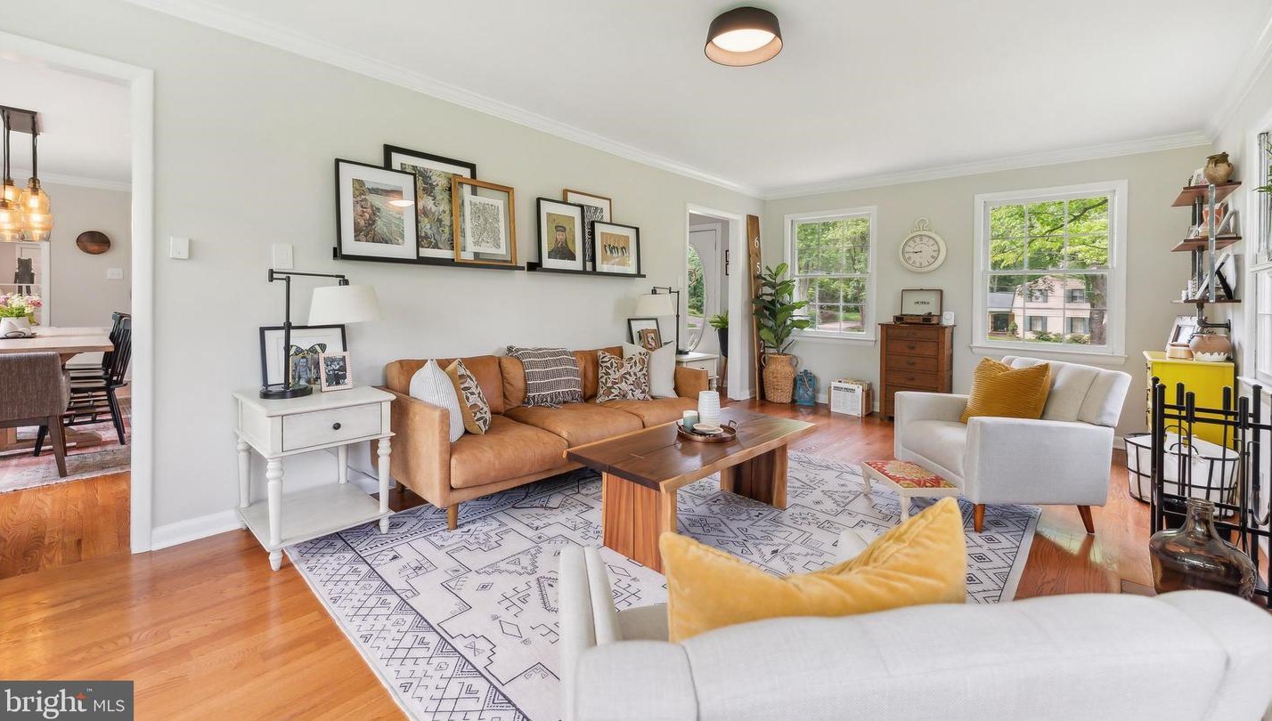 13320 Wye Oak Dr, Gaithersburg MD  20878-3537 exterior