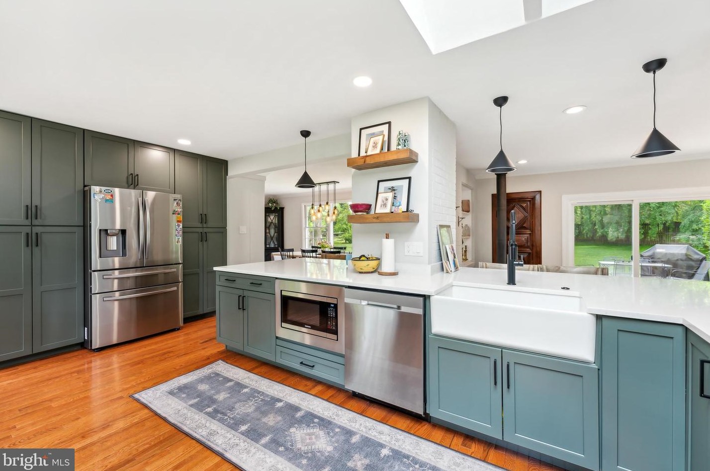 13320 Wye Oak Dr, Gaithersburg MD  20878-3537 exterior