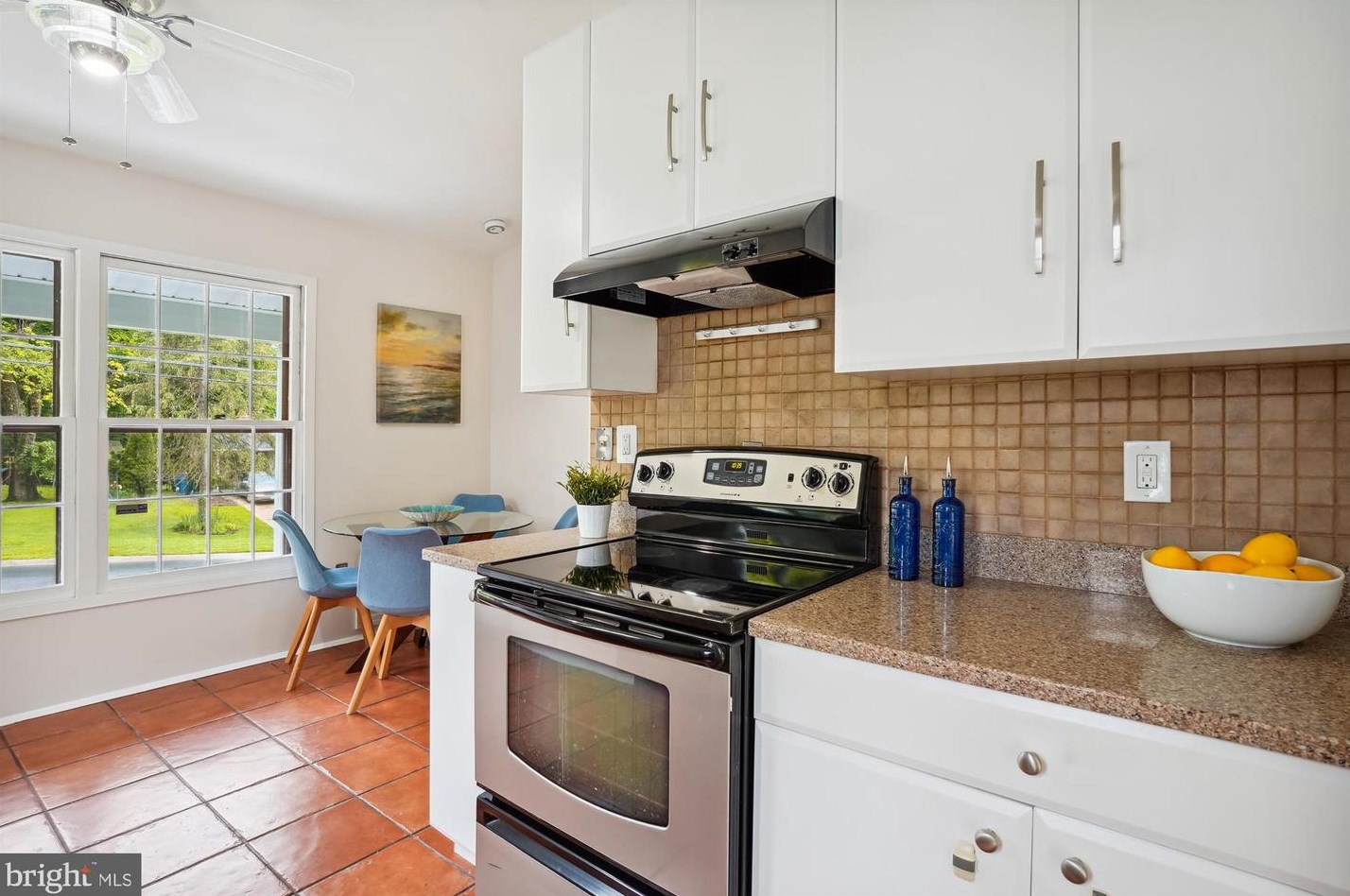 14019 Congress Dr, Rockville MD 20853-2637 exterior