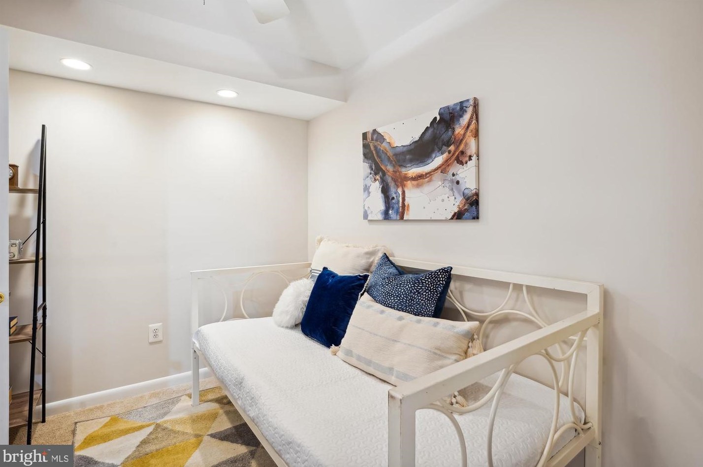 14019 Congress Dr, Rockville MD 20853-2637 exterior