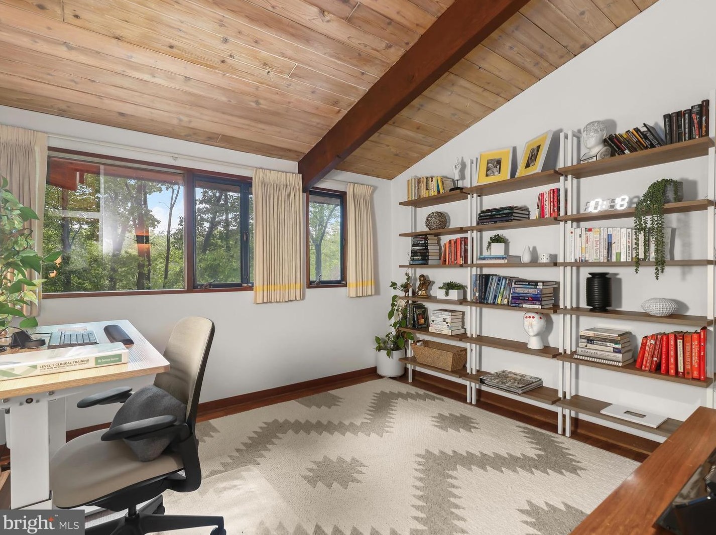 1809 Gamewell Rd, Silver Spring MD 20905-5117 exterior