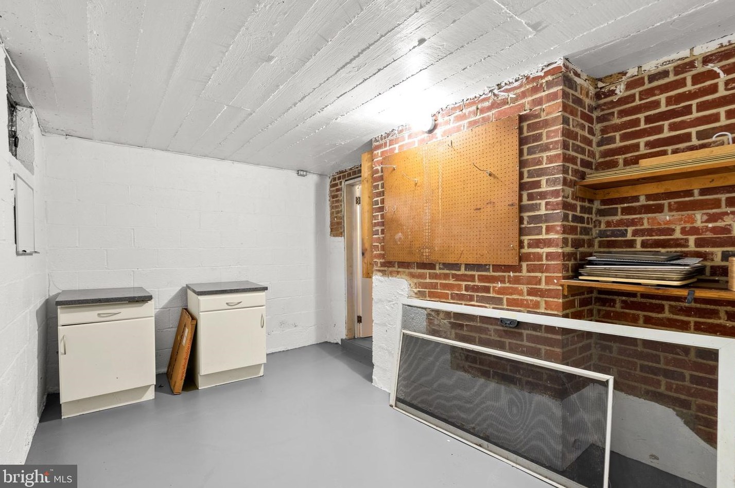 252 Whitmoor Ter, Silver Spring MD 20901-1523 exterior