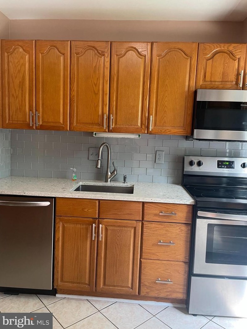 10106 Blue Tee Ter, Gaithersburg MD 20886-1355 exterior