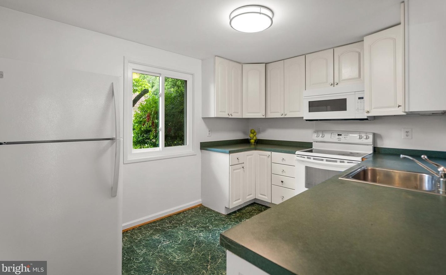 19167 Stedwick Dr, Gaithersburg MD 20886-3954 exterior