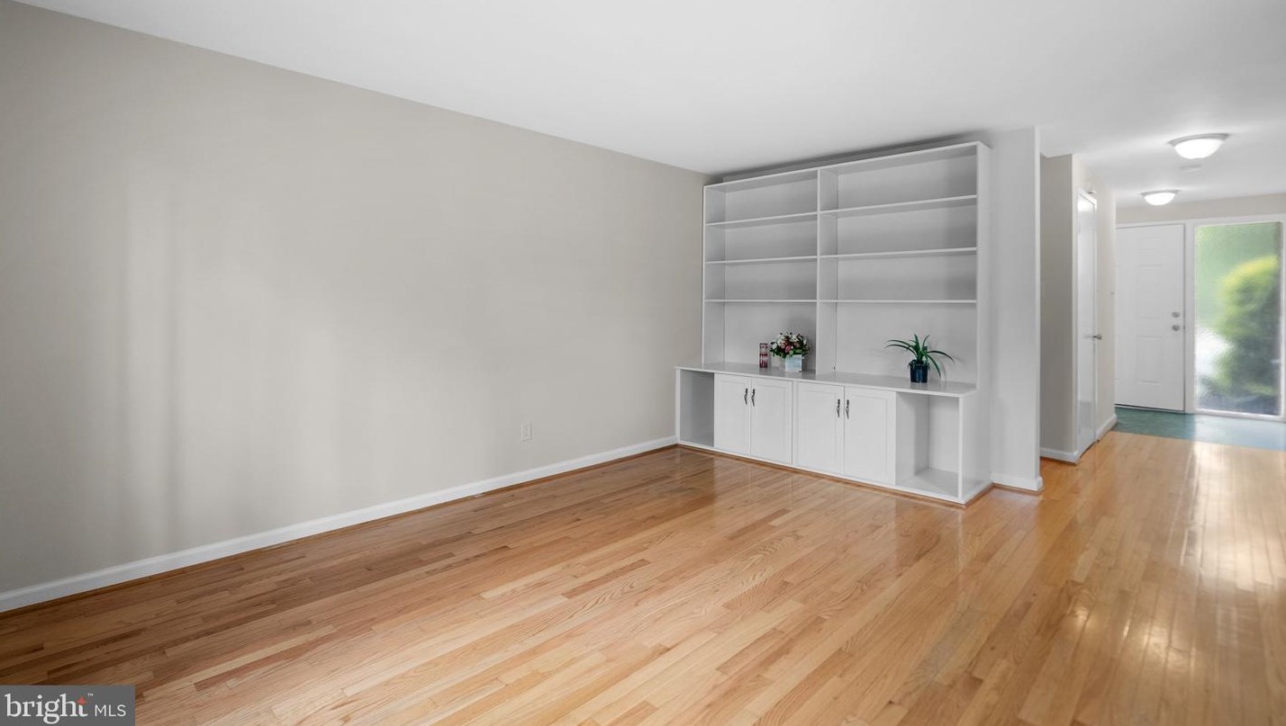 19167 Stedwick Dr, Gaithersburg MD 20886-3954 exterior