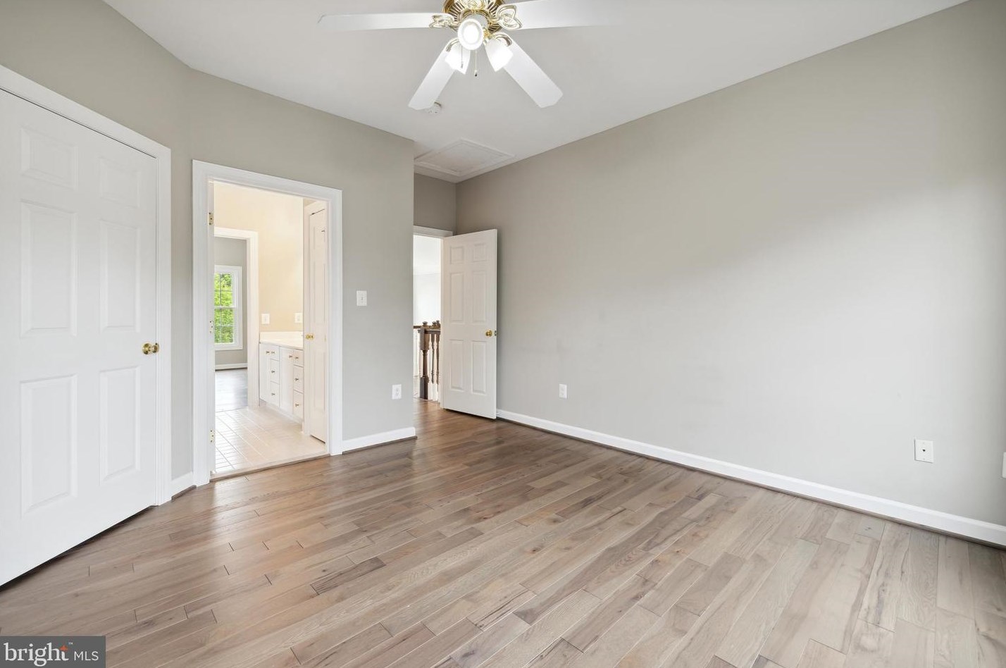 7106 Stratos Ln, Gaithersburg MD  20879-5424 exterior