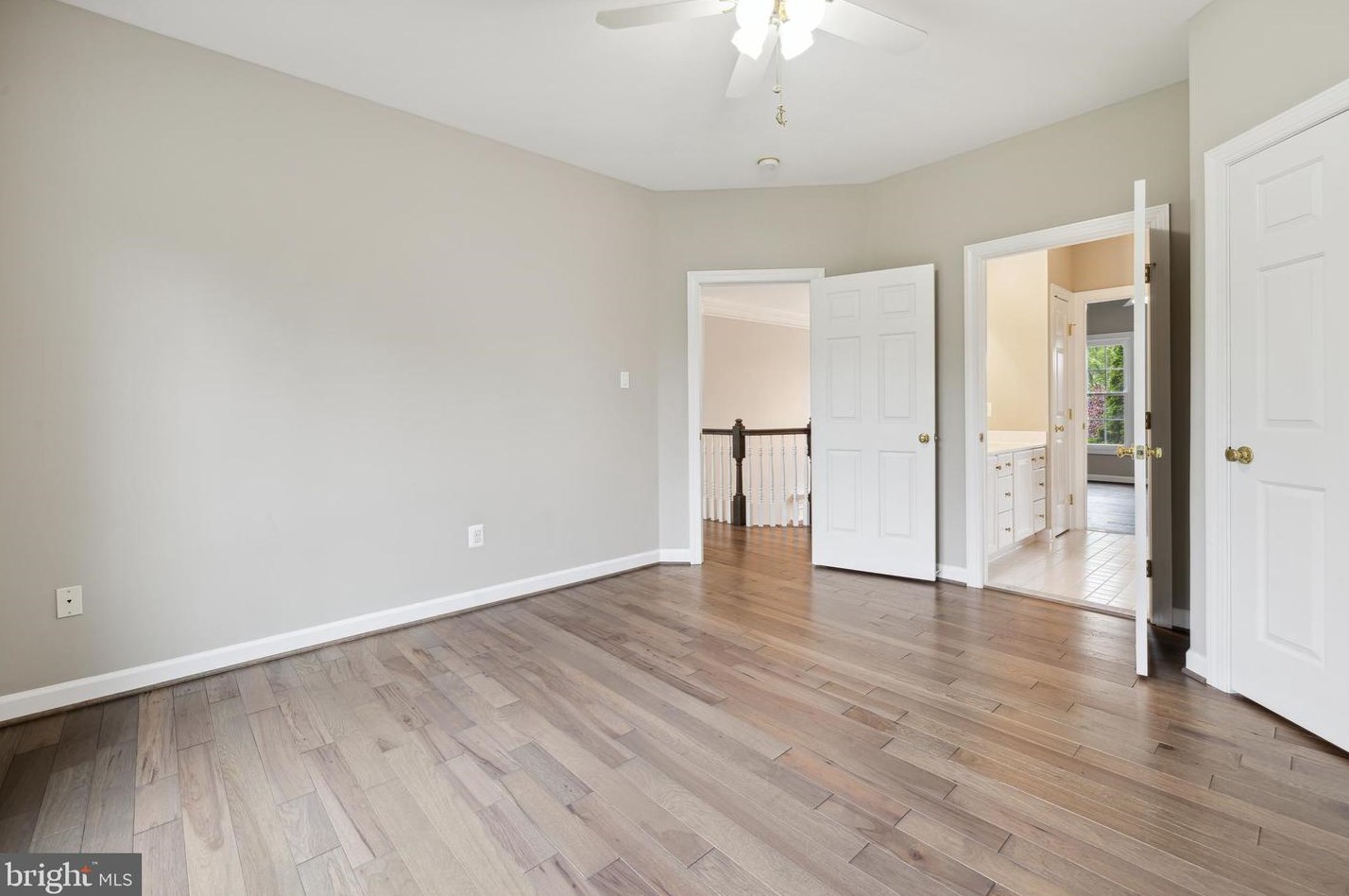 7106 Stratos Ln, Gaithersburg MD  20879-5424 exterior