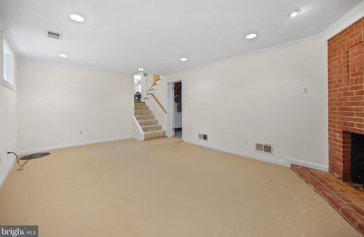 12830 Lacy Dr, Silver Spring MD 20904-2917 exterior