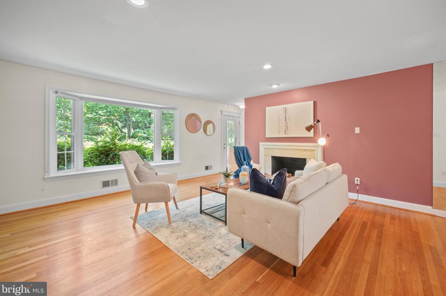 12830 Lacy Dr, Silver Spring MD 20904-2917 exterior