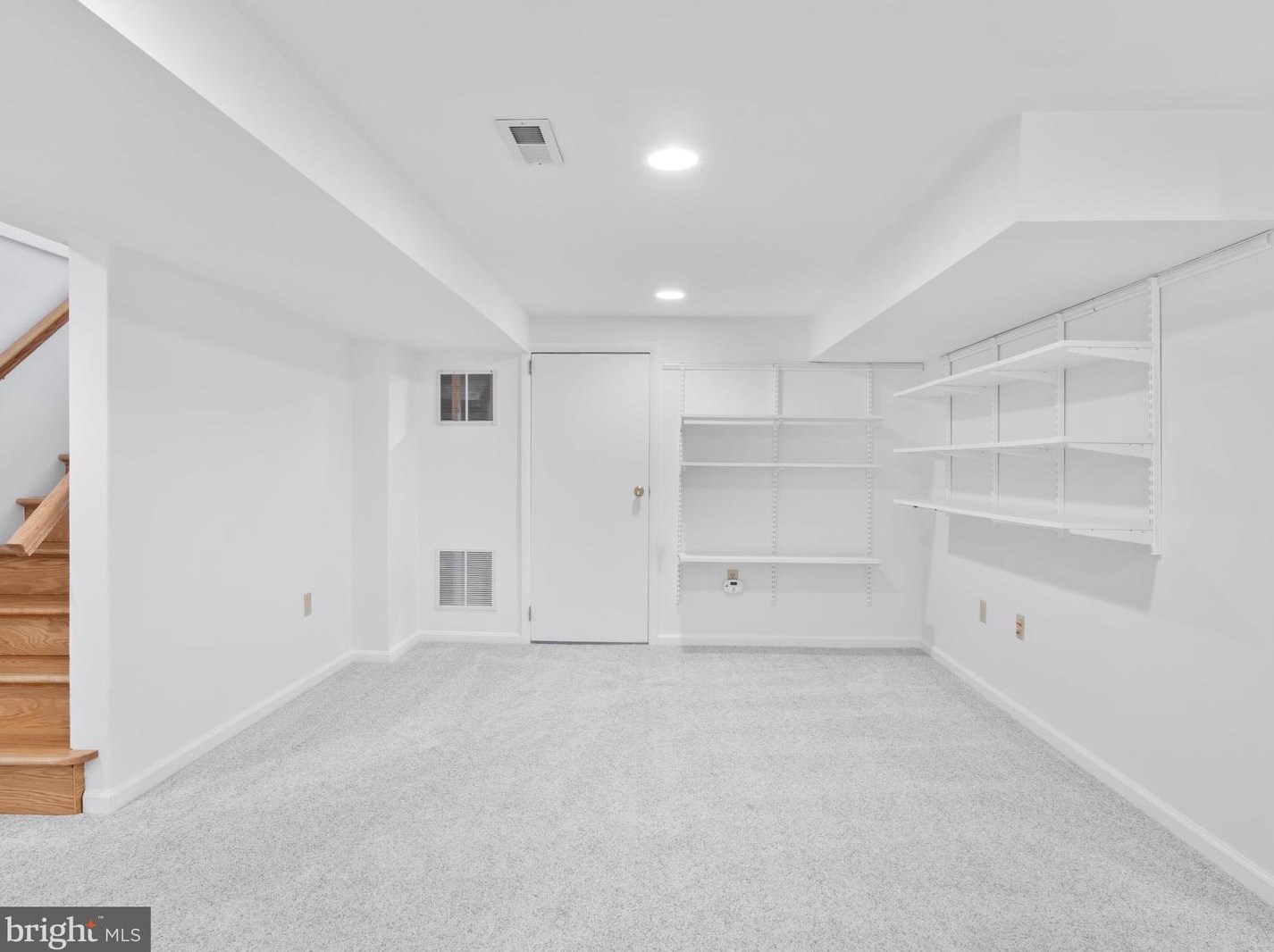 10617 Eastwood Ave, Silver Spring MD 20901-1728 exterior