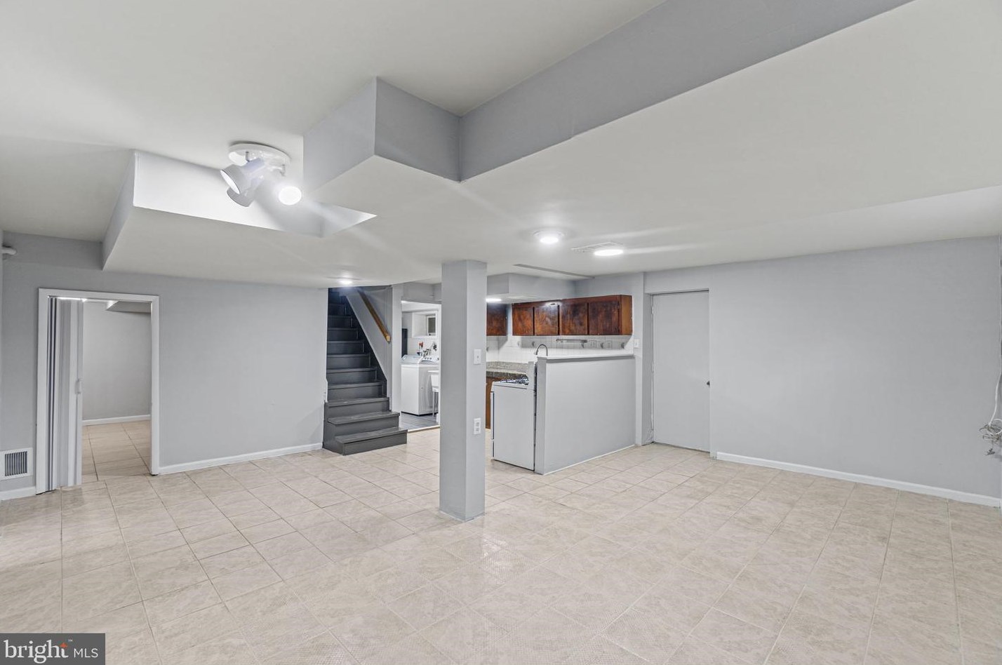 9407 Sierra St, Silver Spring MD exterior