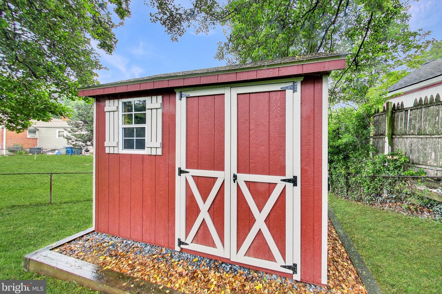 12602 Gould Rd, Silver Spring MD 20906-3827 exterior