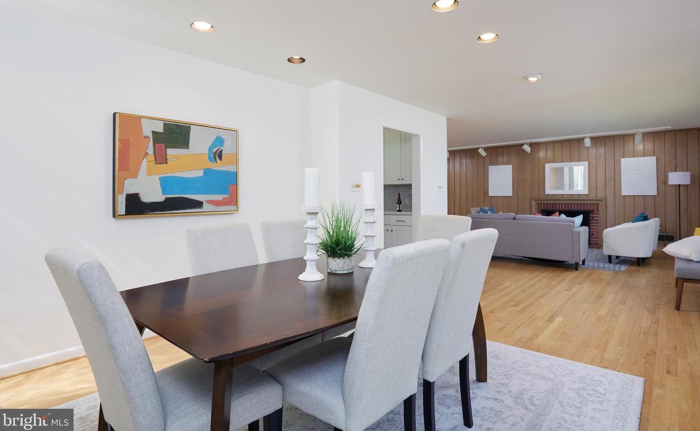 4901 Falstone Ave, Bethesda MD 20815-5539 exterior