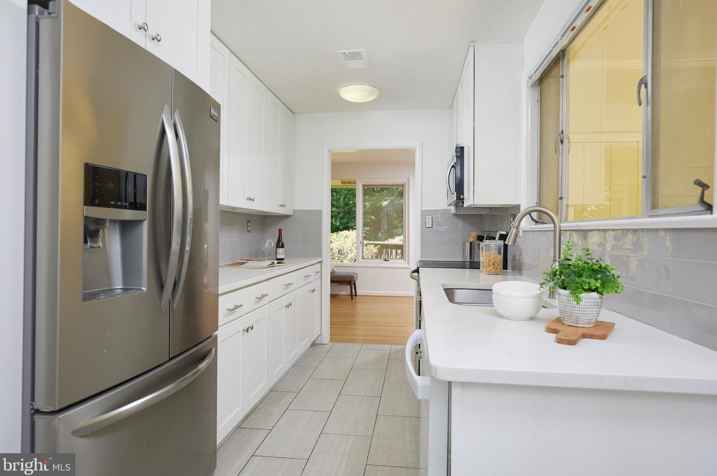 4901 Falstone Ave, Bethesda MD 20815-5539 exterior