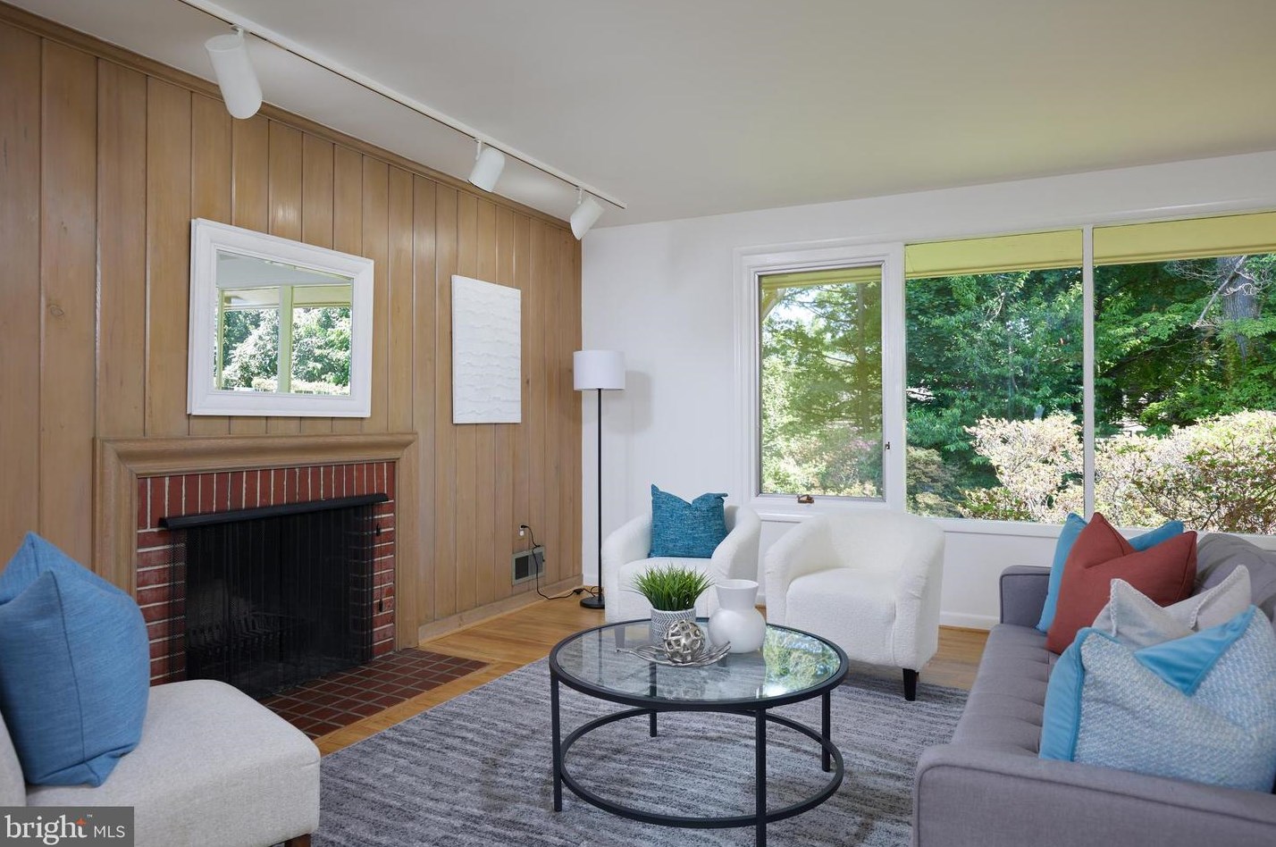 4901 Falstone Ave, Bethesda MD 20815-5539 exterior