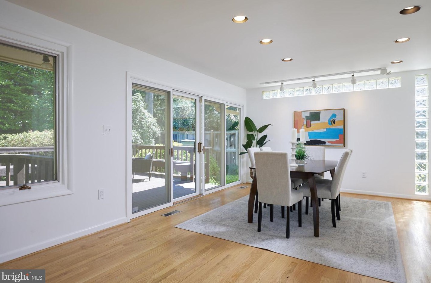 4901 Falstone Ave, Bethesda MD 20815-5539 exterior