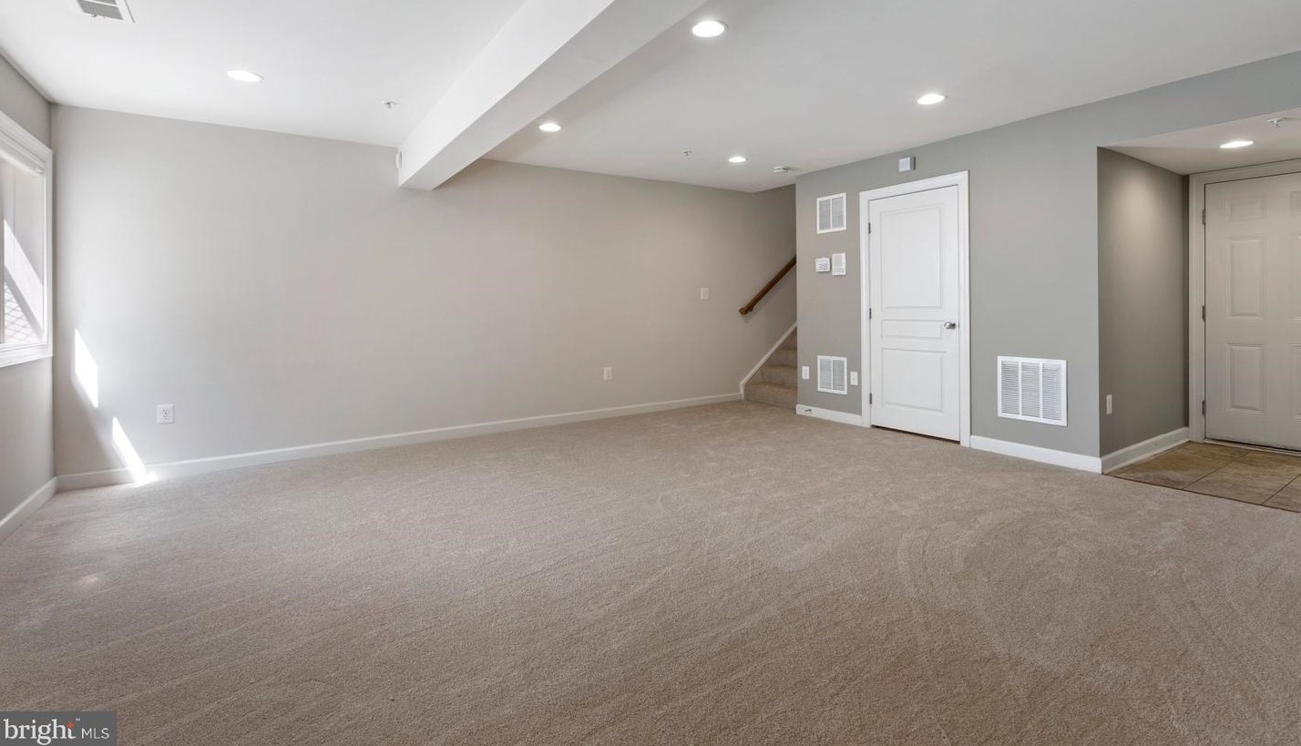 1751 Chiswick Ct, Silver Spring MD 20906-1633 exterior