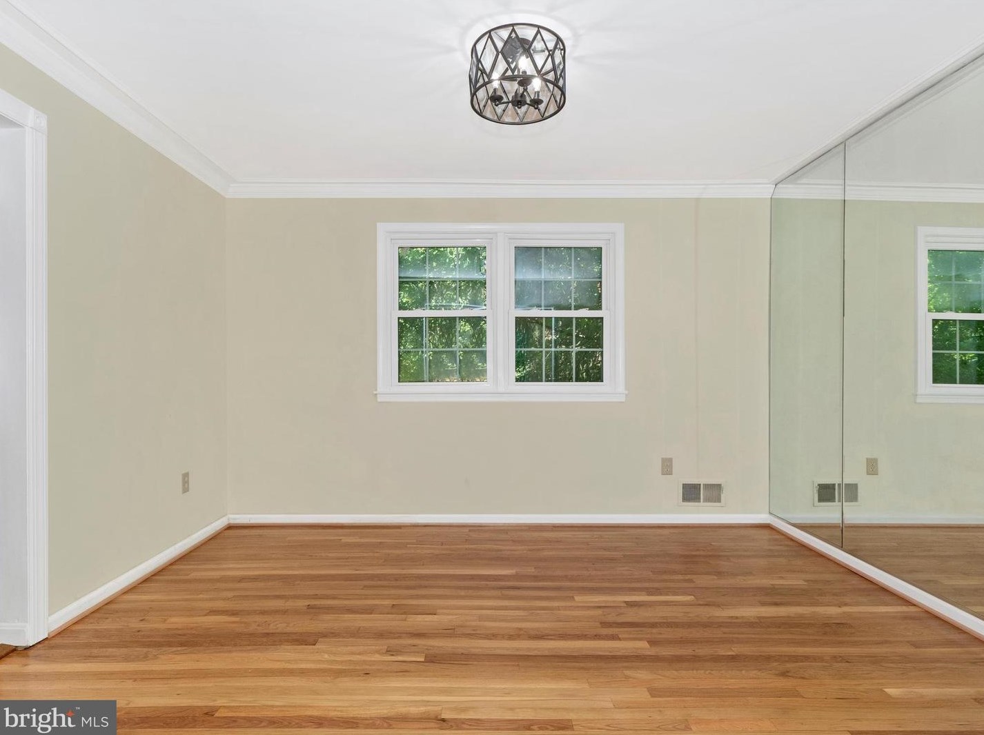 14124 Sturtevant Rd, Silver Spring MD 20905-4456 exterior