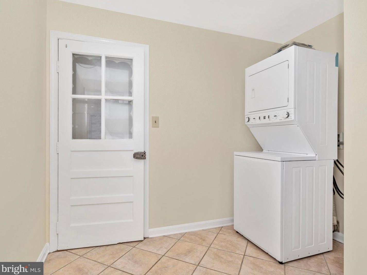 14124 Sturtevant Rd, Silver Spring MD 20905-4456 exterior