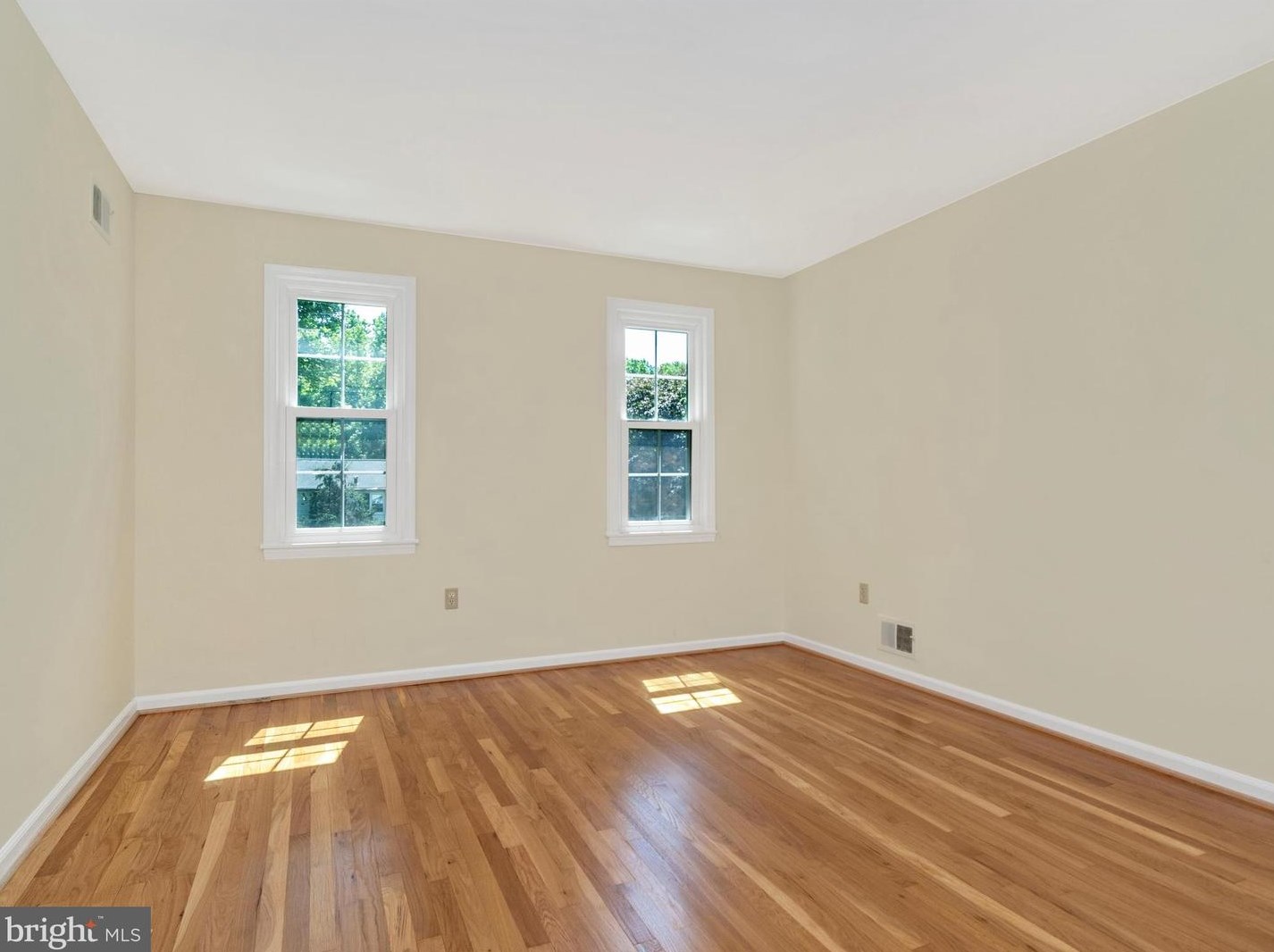 14124 Sturtevant Rd, Silver Spring MD 20905-4456 exterior