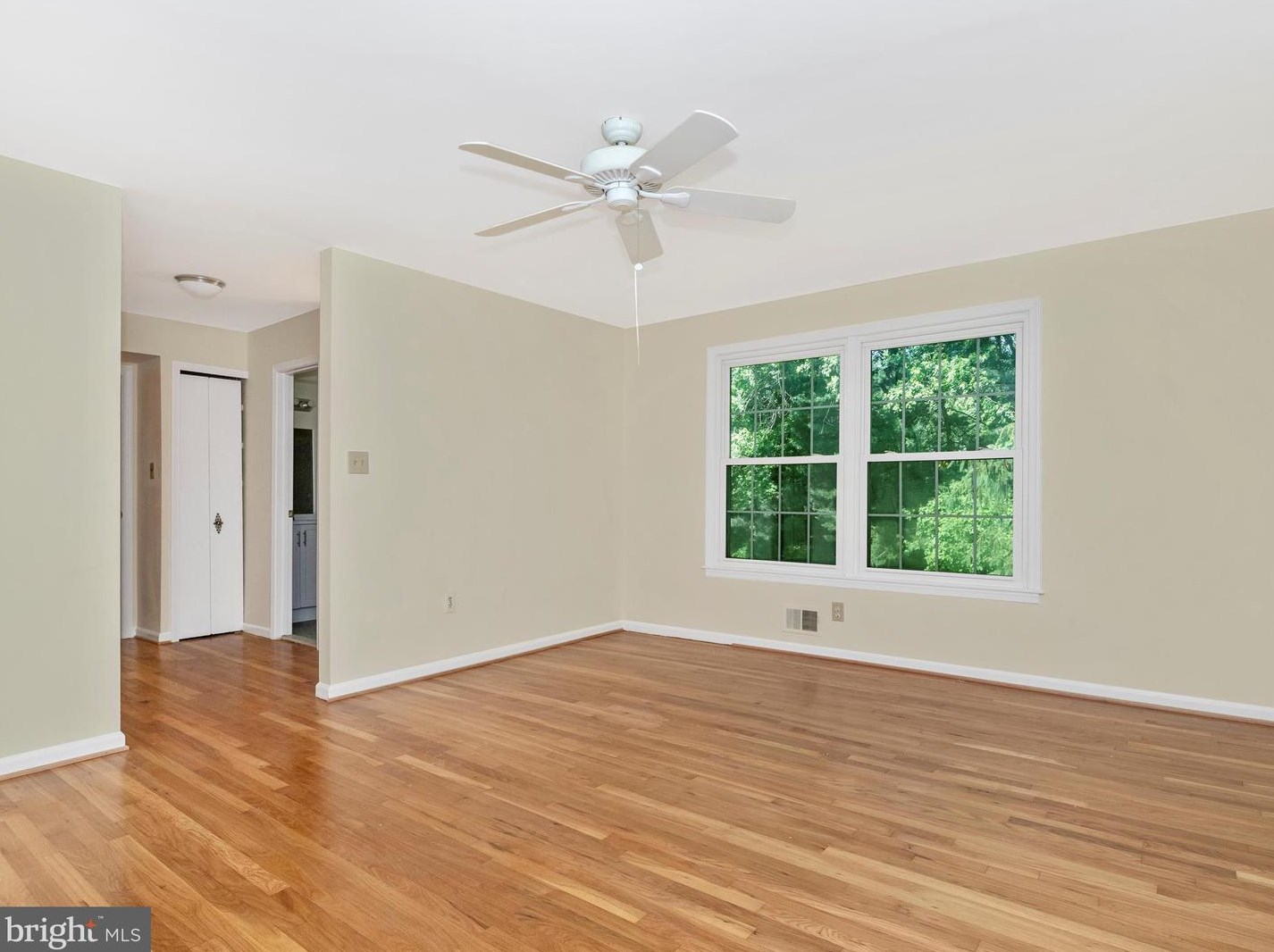 14124 Sturtevant Rd, Silver Spring MD 20905-4456 exterior