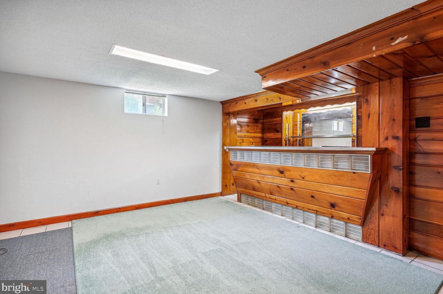 10621 Eastwood Ave, Silver Spring MD 20901-1728 exterior