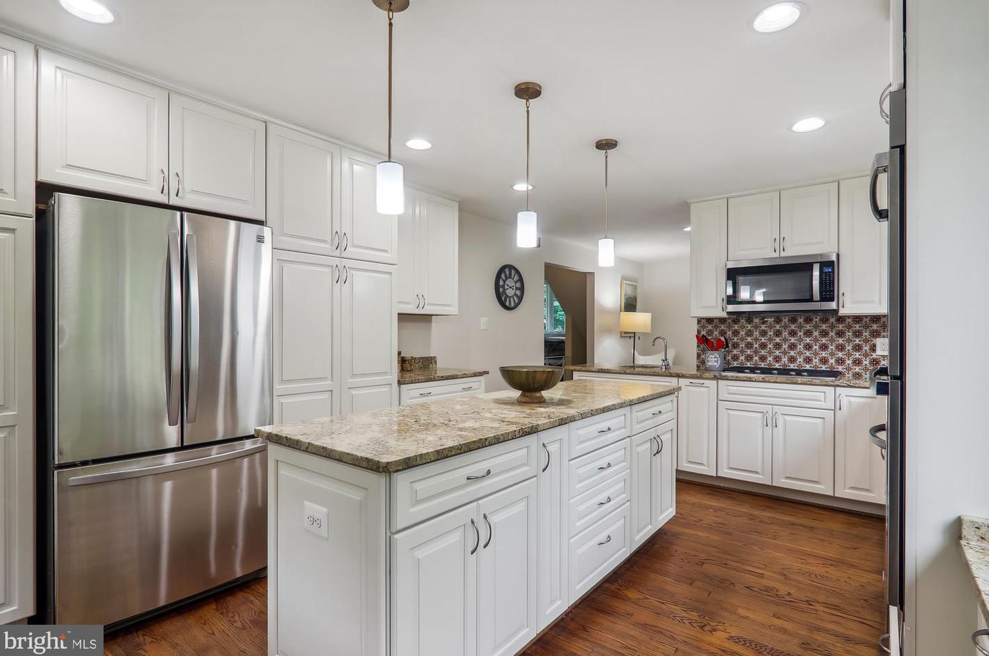 300 Lamberton Dr, Silver Spring MD 20902-3069 exterior