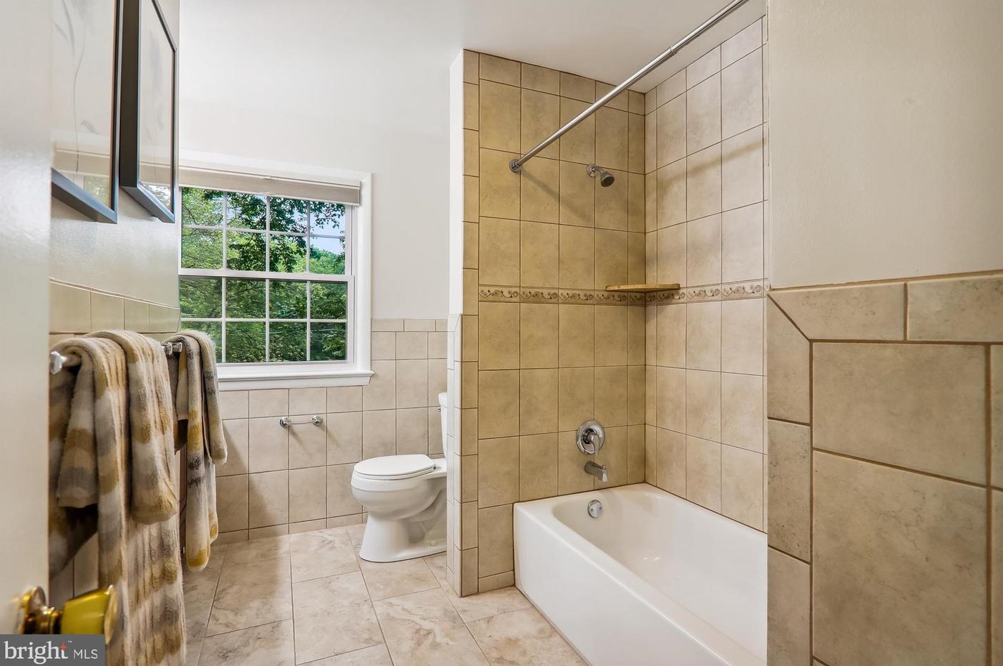 300 Lamberton Dr, Silver Spring MD 20902-3069 exterior