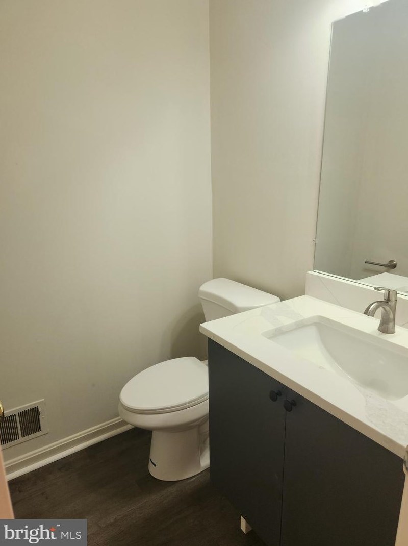 2615 Nisqually Ct, Silver Spring MD 20906-5701 exterior