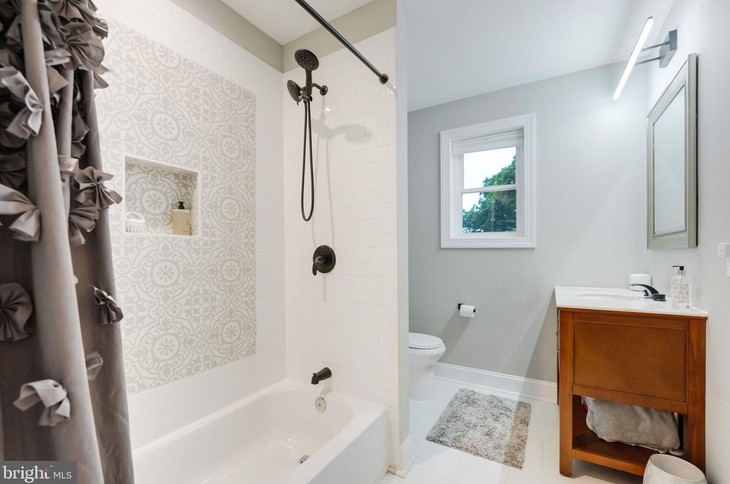 10301 Lariston Ln, Silver Spring MD 20903-1314 exterior