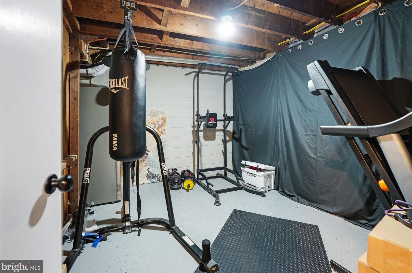 10301 Lariston Ln, Silver Spring MD 20903-1314 exterior