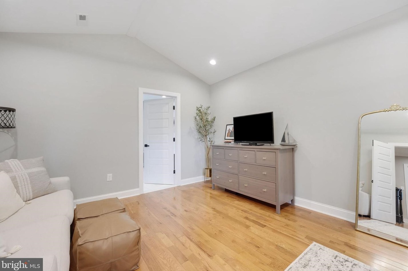 10301 Lariston Ln, Silver Spring MD 20903-1314 exterior