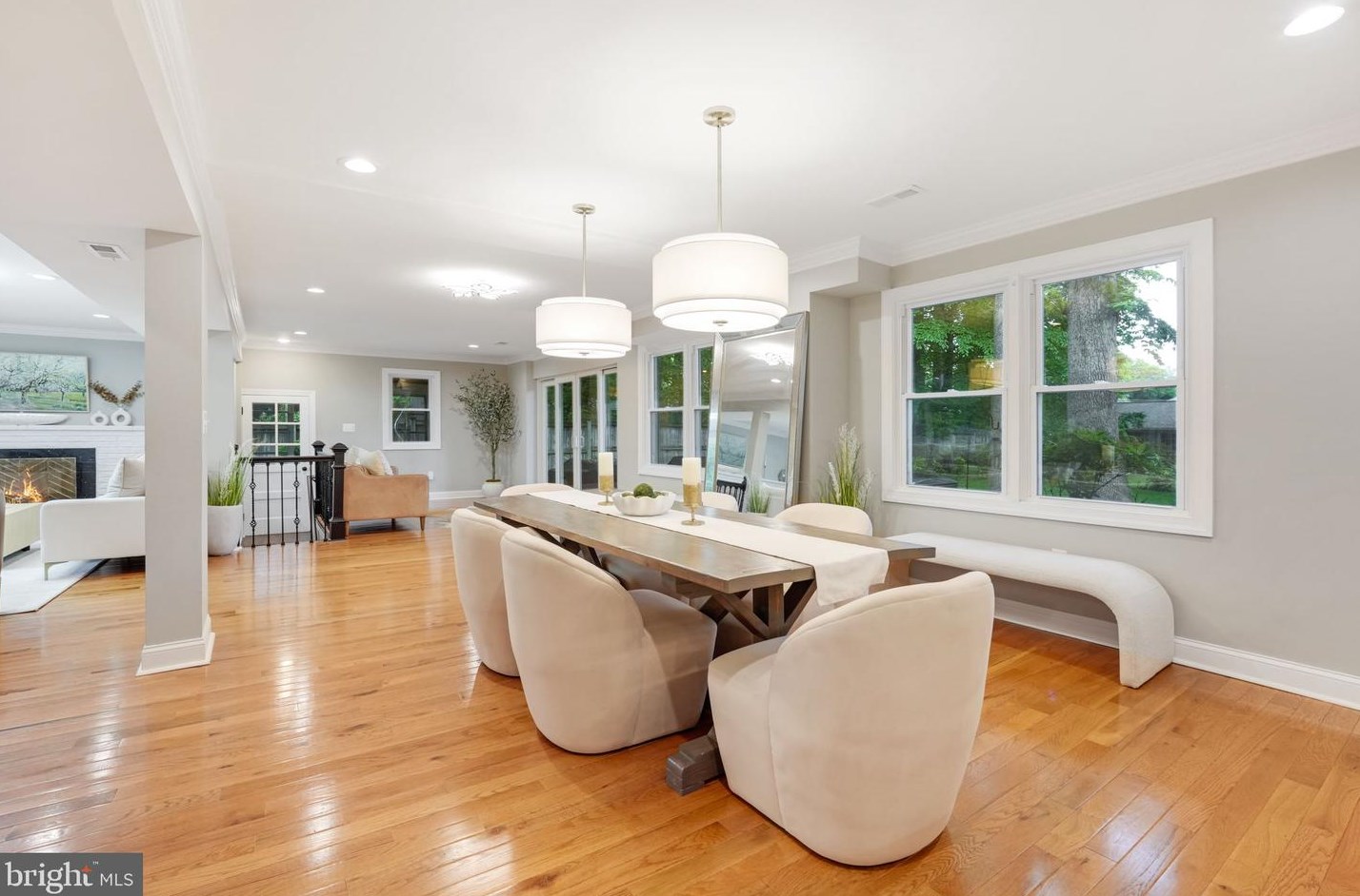 10301 Lariston Ln, Silver Spring MD 20903-1314 exterior