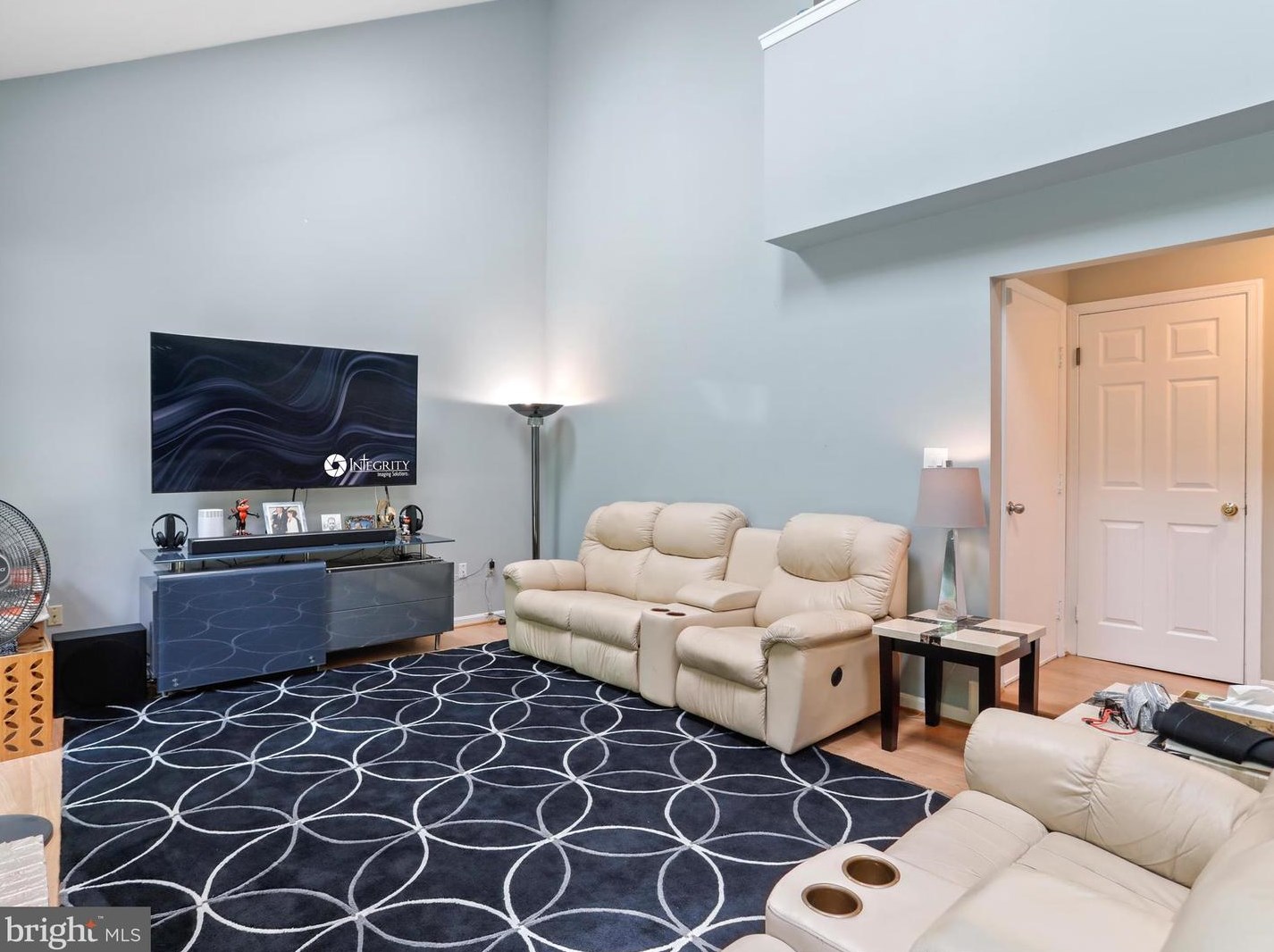 15604 Twin Vly Ct, Silver Spring MD 20906-1042 exterior