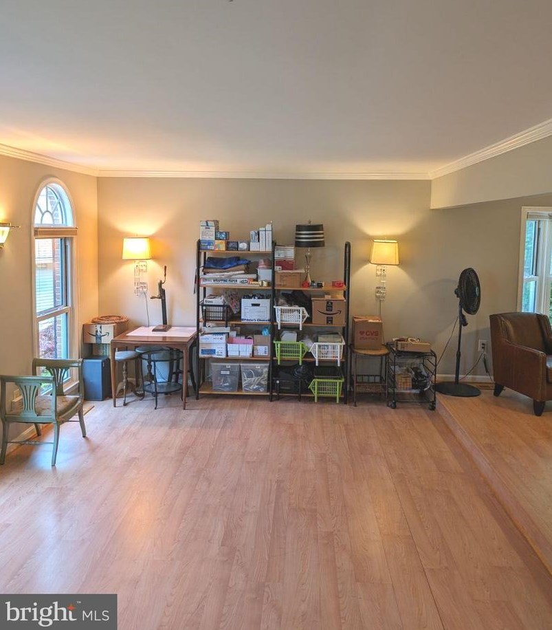 15604 Twin Vly Ct, Silver Spring MD 20906-1042 exterior