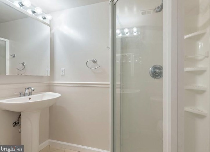 13219 Rippling Brk Dr, Silver Spring MD 20906-5314 exterior