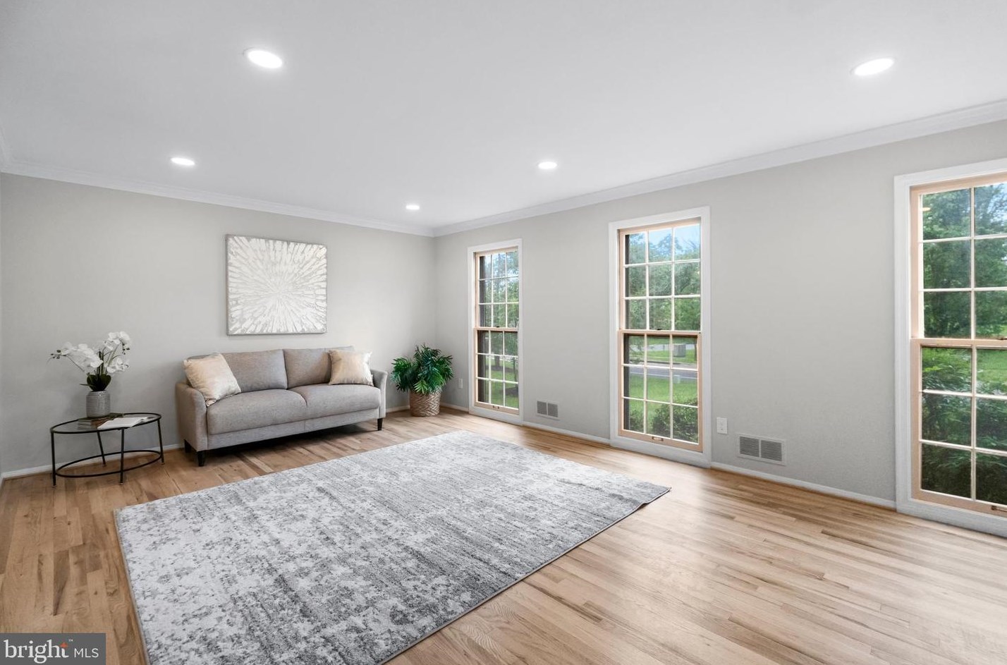 8740 Fls Chapel Way, Rockville MD 20854-2455 exterior